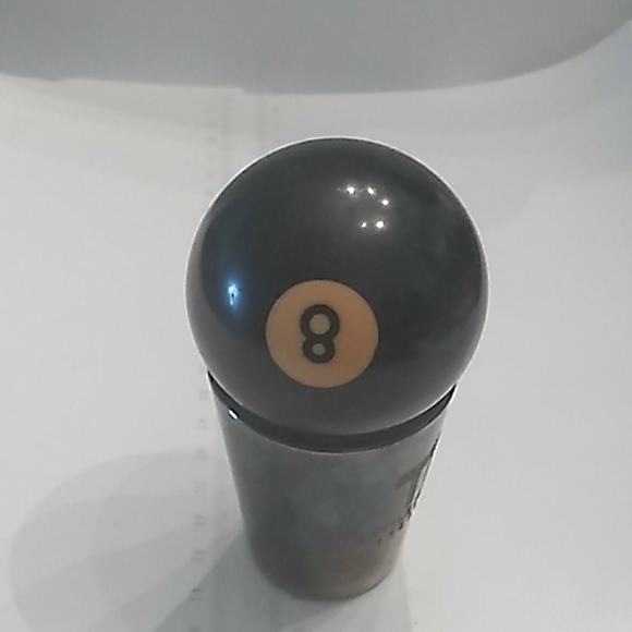 Vintage regulation 8 Ball - Picture 2 of 2
